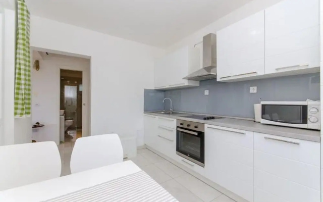 Lucija - Apartment With Pool - A1