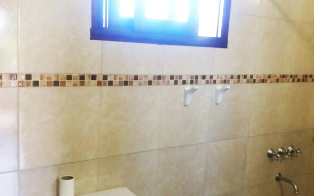 Garden House, Gesell