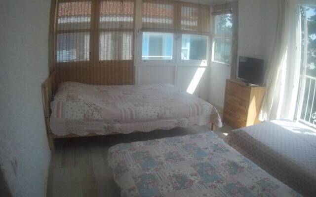 Chakra Boutique Hotel