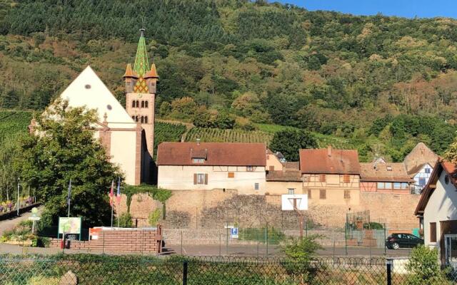 Chambre spacieuse dans joli village alsacien