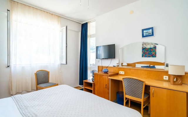 Down Town Apartments