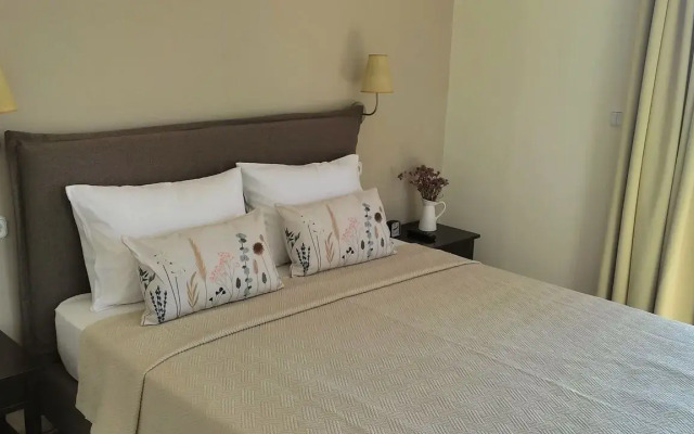 Peli Hotel