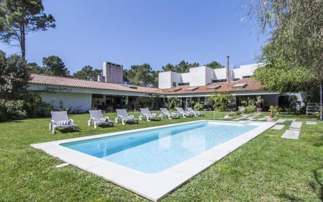 Villa do Cisne (AL) in Herdade da Aroeira