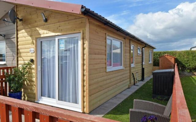 Lovely 2 bed Chalet in Bridlington Free Electric