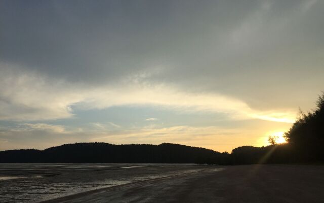 PAN Beachfront Resort Krabi