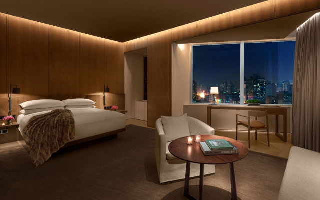 The Shanghai EDITION