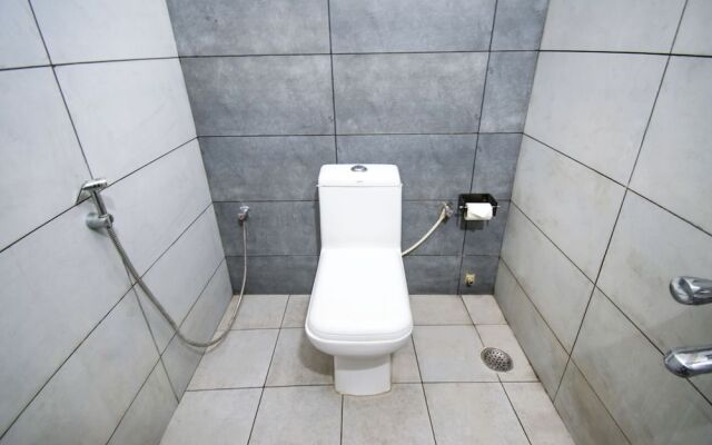 FabHotel Delma Porur
