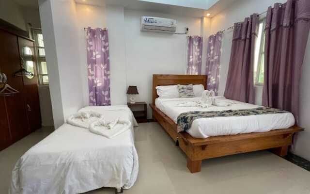Pilot Hotel