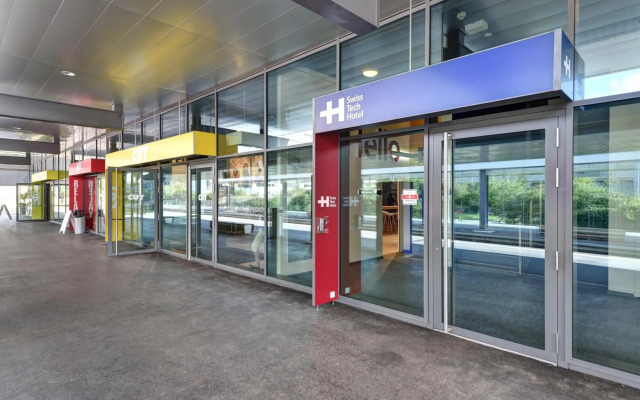 SwissTech Hotel