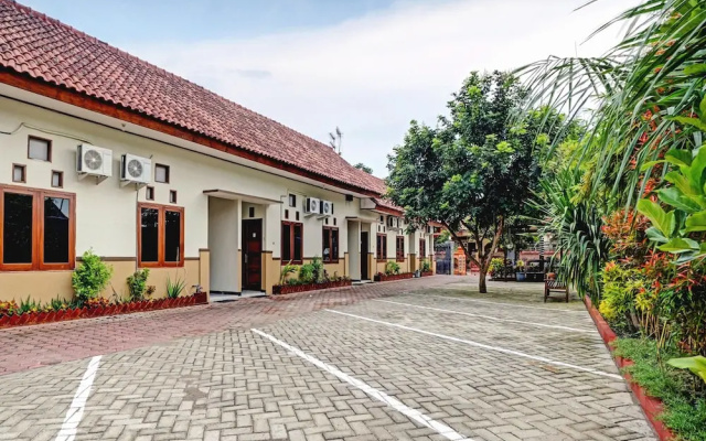 Sakinah Family Residence by OYO Rooms