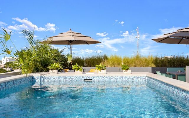 Searena Boutique Condo