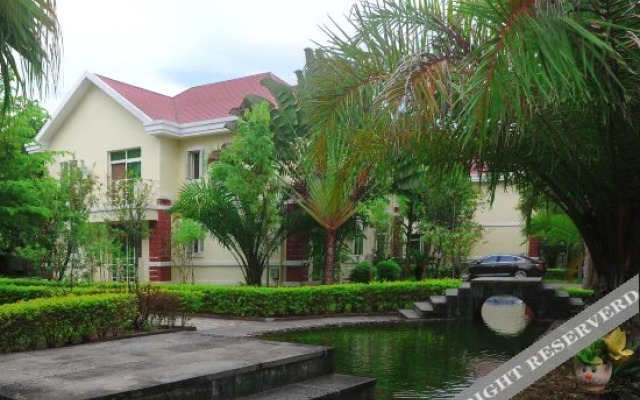 Yurui Hot Spring Garden Hotel