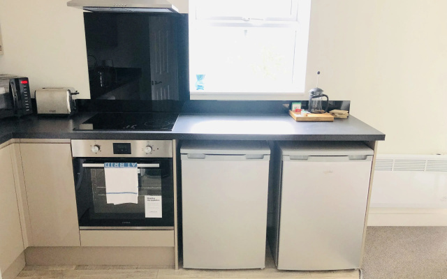 1 & 2 Bedroom Shield House Apartments Sheffield Centre