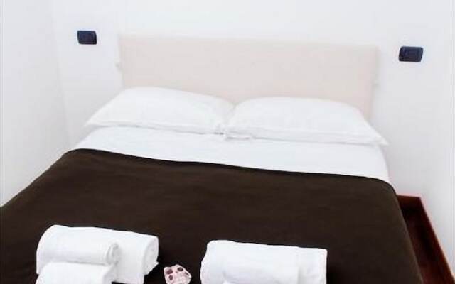 Bocconi Navigli Apartment With Terrace