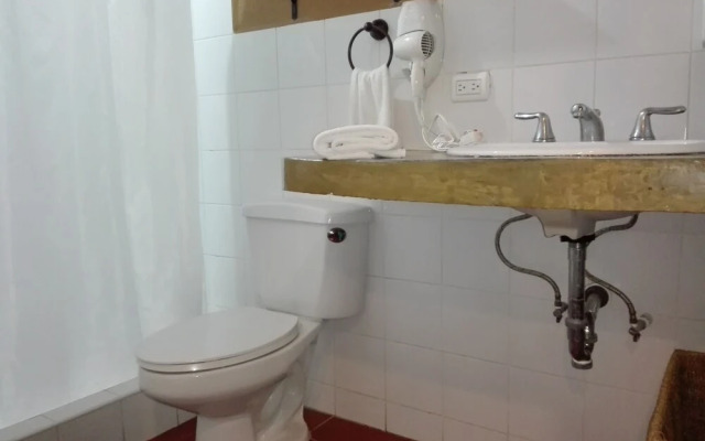 President House Hotel - Hostel