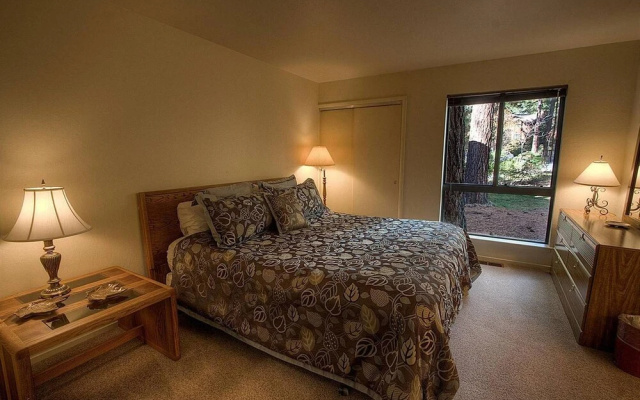 Pinenut Place by Lake Tahoe Accommodations