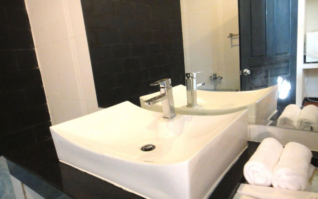 Blue Sea Boutique Hotel