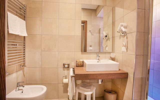 Deluxe Room Naples City Center