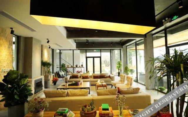 Mood Club Theme Holiday Hostel