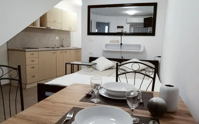 Studio Rosemary & Sage