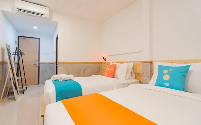 Sans Hotel Andalucia Pasteur Bandung