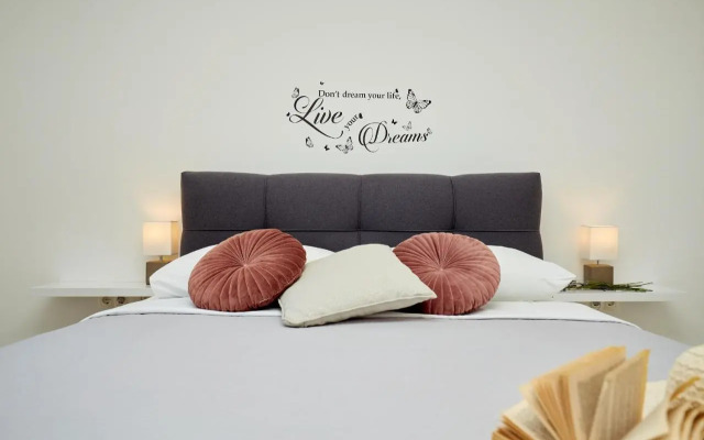 Summer Chill Apartment 2