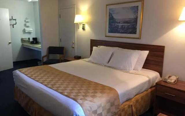 Haysville Express Inn