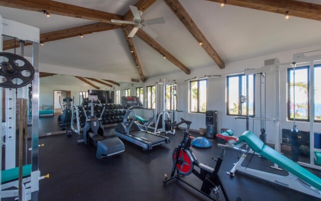 Sophisticated Cliffside Platinum Villa Turquesa 9BR Overlooking the Pacific