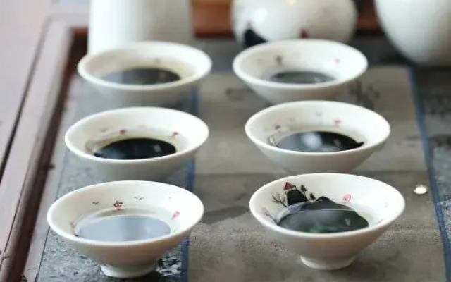 Qingchengshan Qing Lin Shan She Si Takinoyu B&B