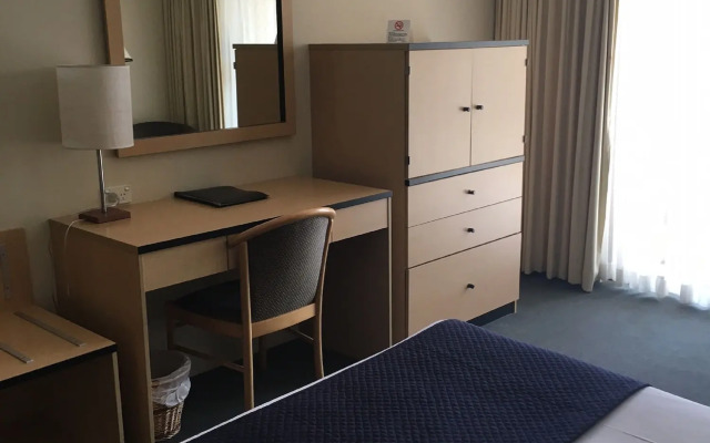 St. Marys Park View Motel