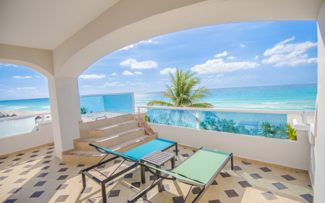 Sunscape Cancun Resort & Spa
