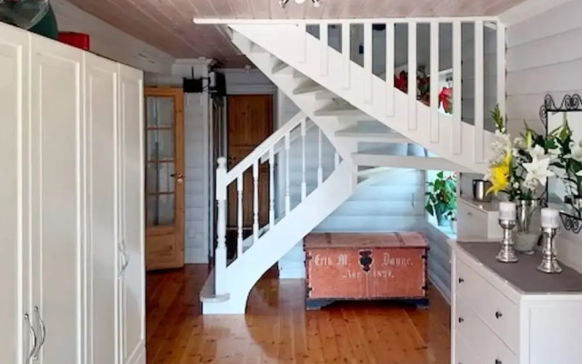 8 Person Holiday Home in Lindas