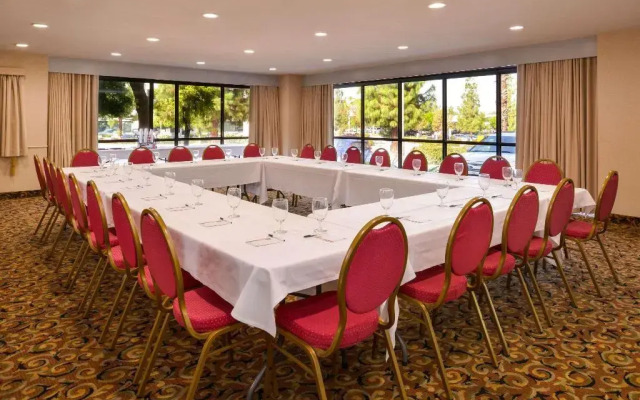Quality Inn And Suites Walnut