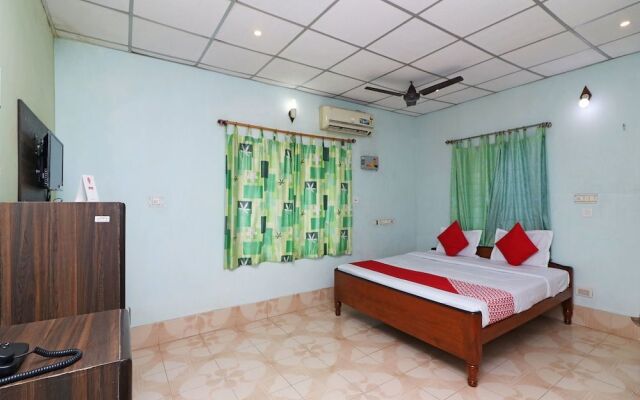 OYO 16101 Samrat Holiday Inn