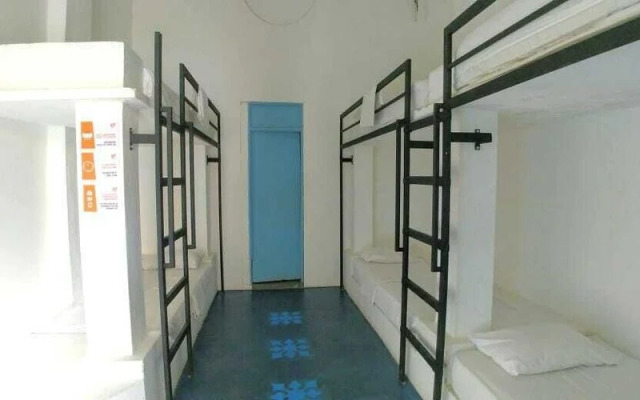 Media Luna Hostel Cartagena