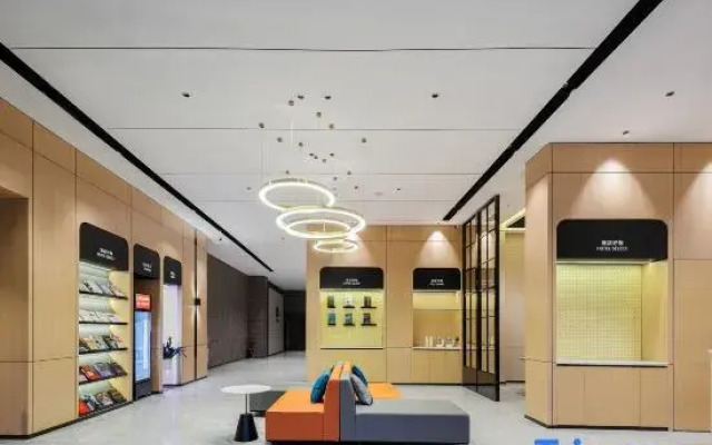 City Comfort Inn Hotel (Wuhan Baishazhou Avenue Huangjia Lake University Town)