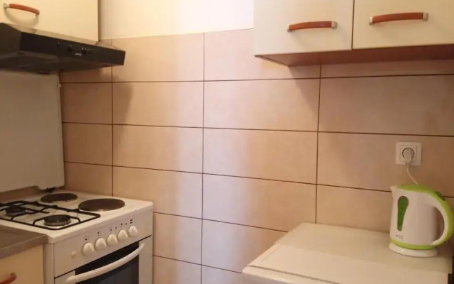 Charming Hill Apartment