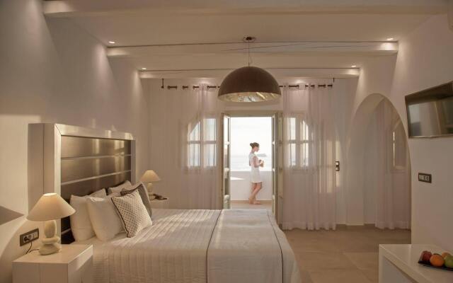 Azzurro Suites