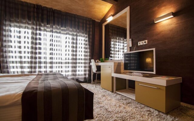 Aparthotel Seasons