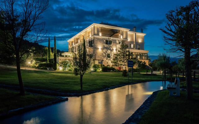 Veladrion Resort