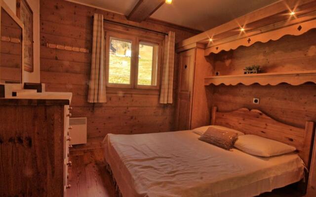 Appartement Villard-sur-Doron, 4 pièces, 9 personnes - FR-1-293-89