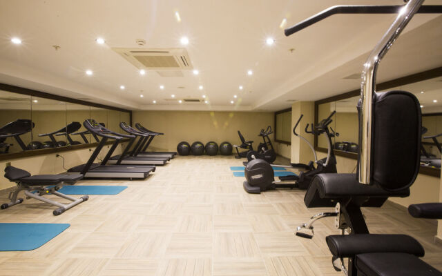 World Point Reis Inn Hotel