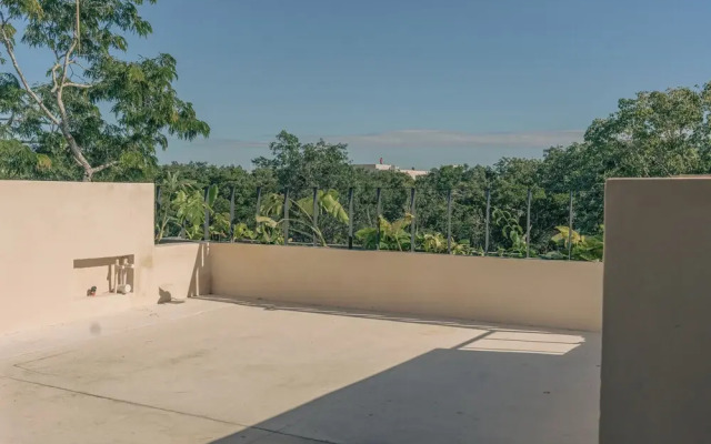 DosSantas Wellness & Jungle by BT Homes