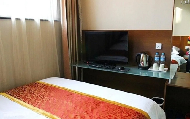 City Homeland Hotel (Taiyuan Liuxiang Food Street Zhonglou Street)