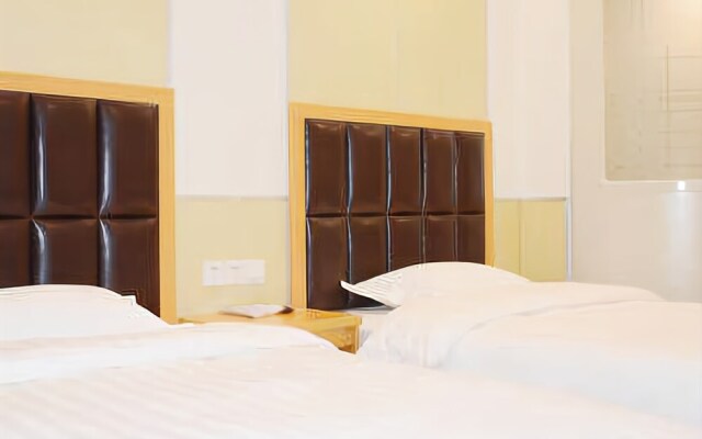100inn Disney Airport Hotel