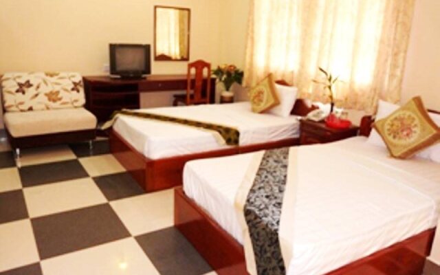Hi Land Hotel
