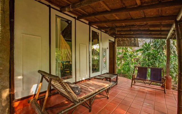 Bhakti Kutir Huts