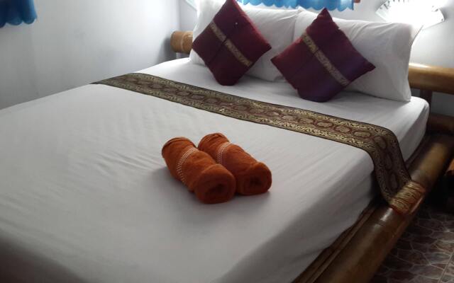 Phuket Airport Guesthouse