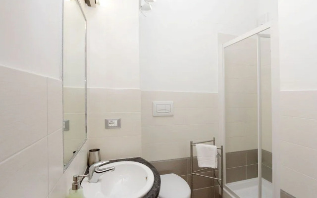 LuckyDomus Esquilino apartment