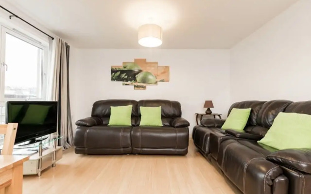 Stylish 2 Bedroom Apartment Aberdeen City Centre